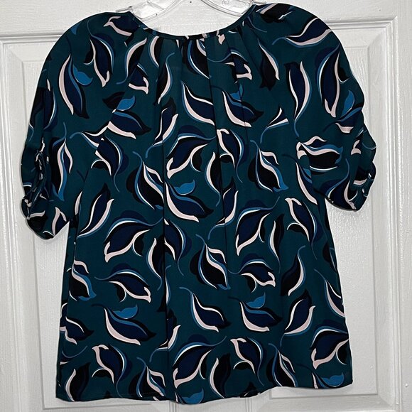 NWT ANN TAYLOR FACTORY Petite Teal Button Down Floral Top | size Small Petite - Picture 2 of 7